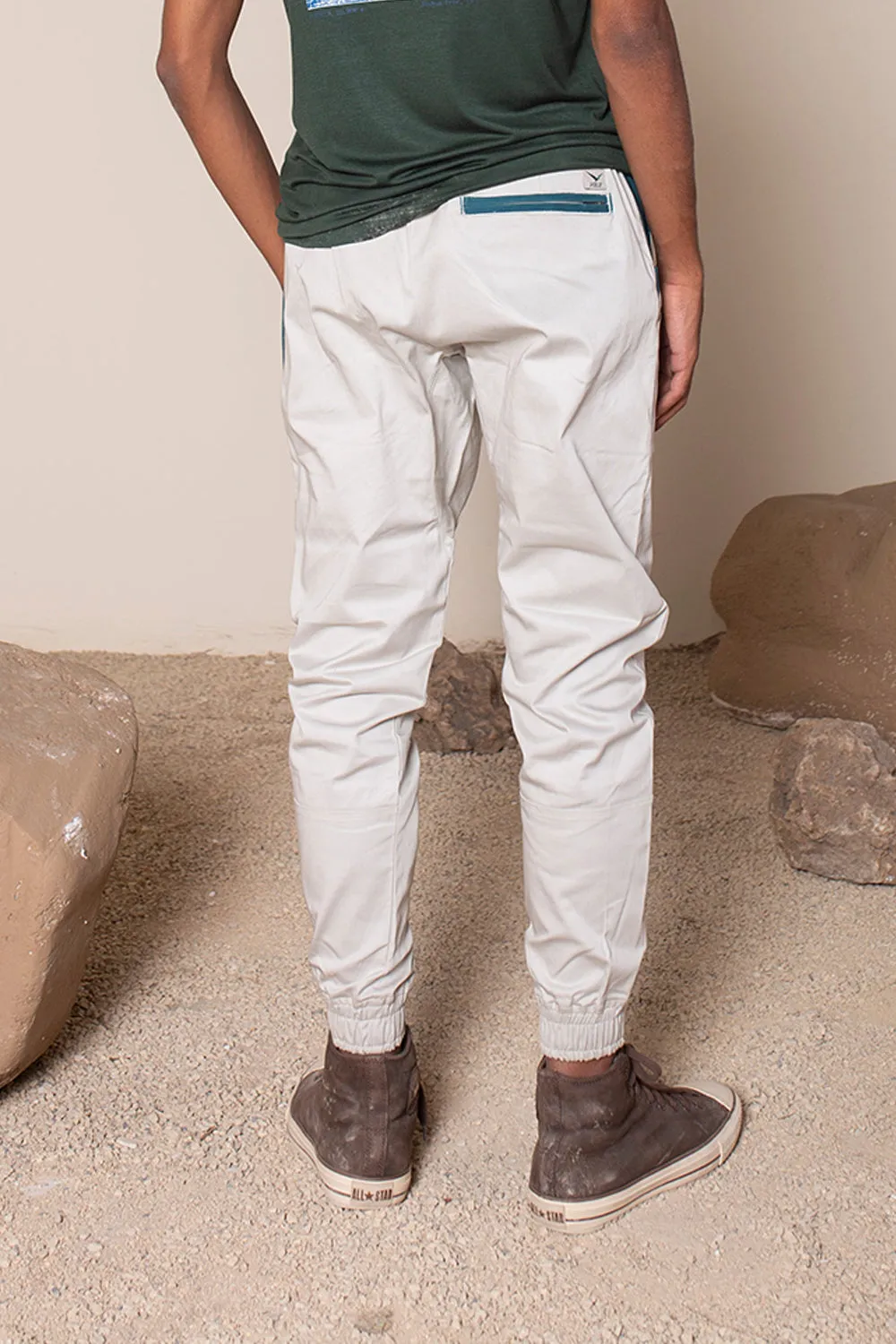 Earth Joggers Stone White